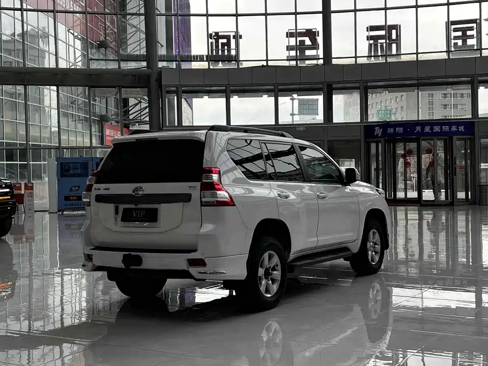 Toyota Prado