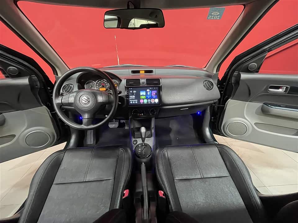 Suzuki Swift Suzuki Swift