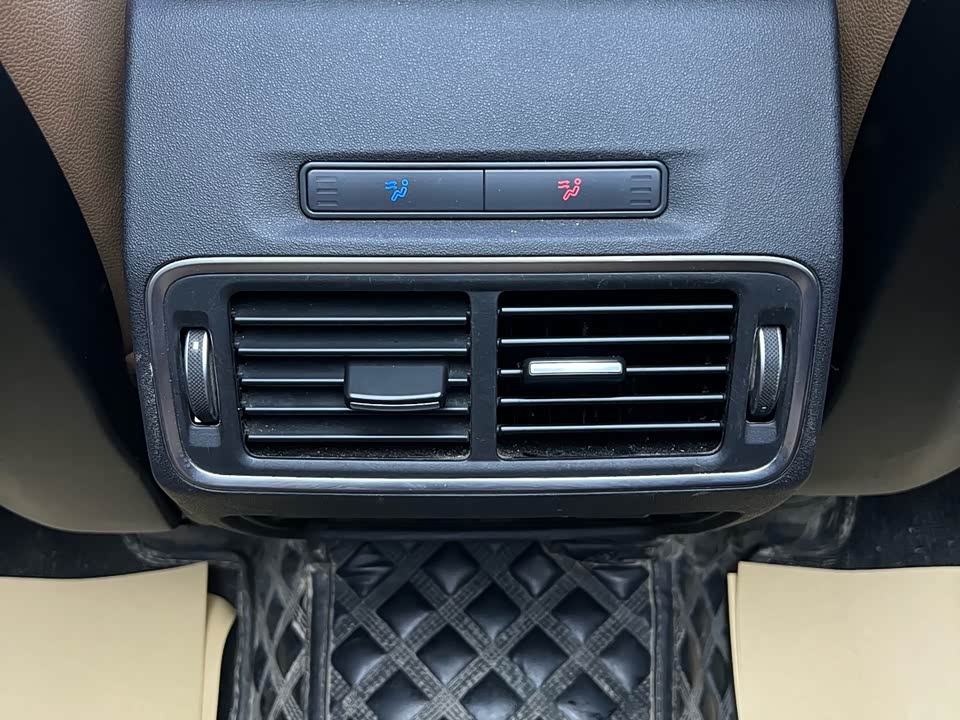 Land Rover Discover sources for sports Land Rover Discover sources for sports