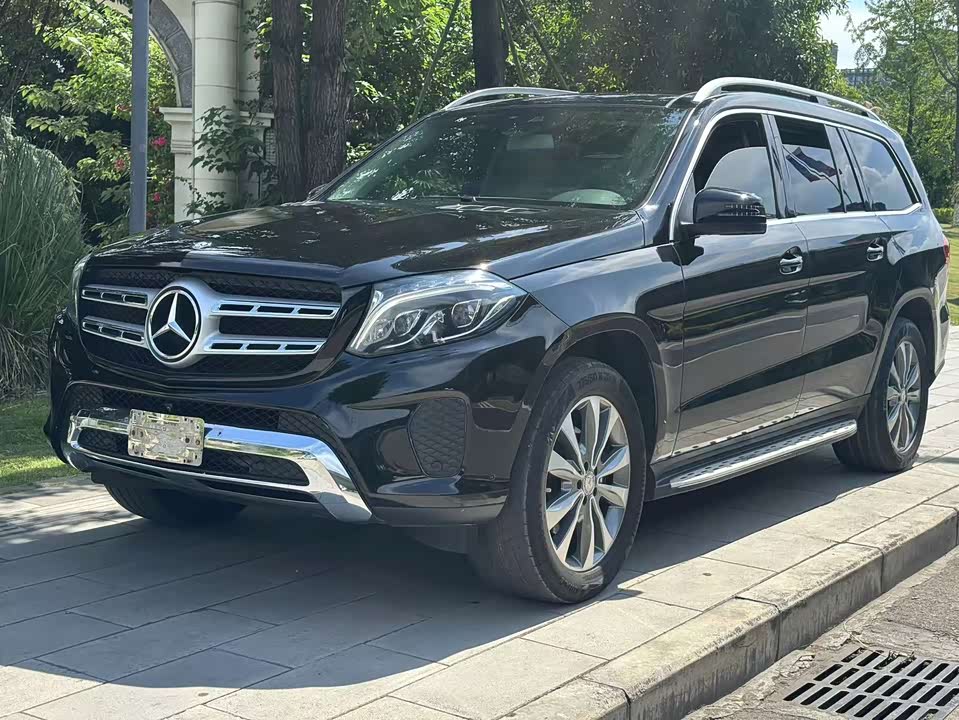 Mercedes-Benz GLS Mercedes-Benz GLS