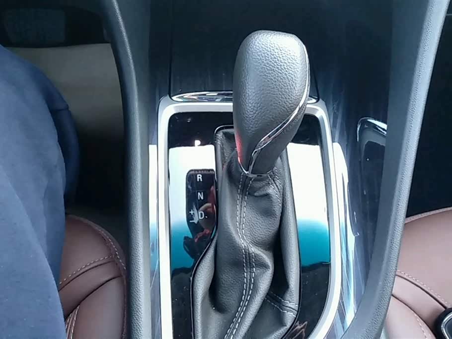 Buick GL6