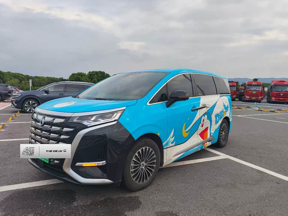 Denza D9 Denza D9