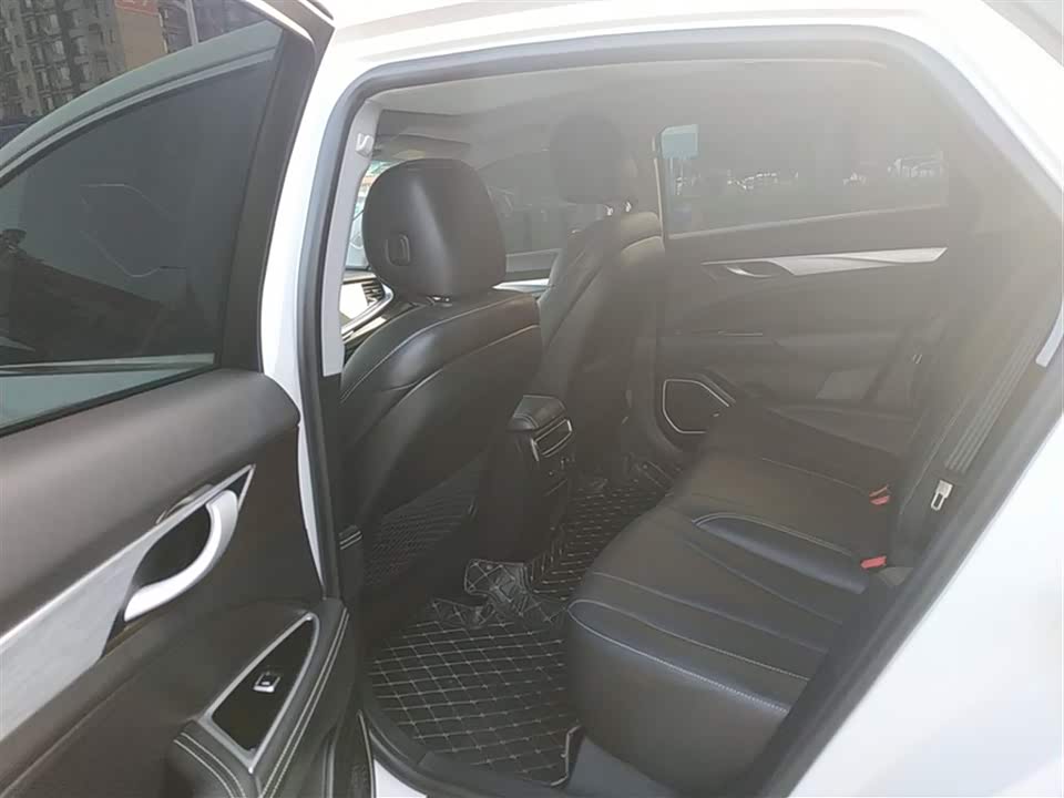 Geely Borui