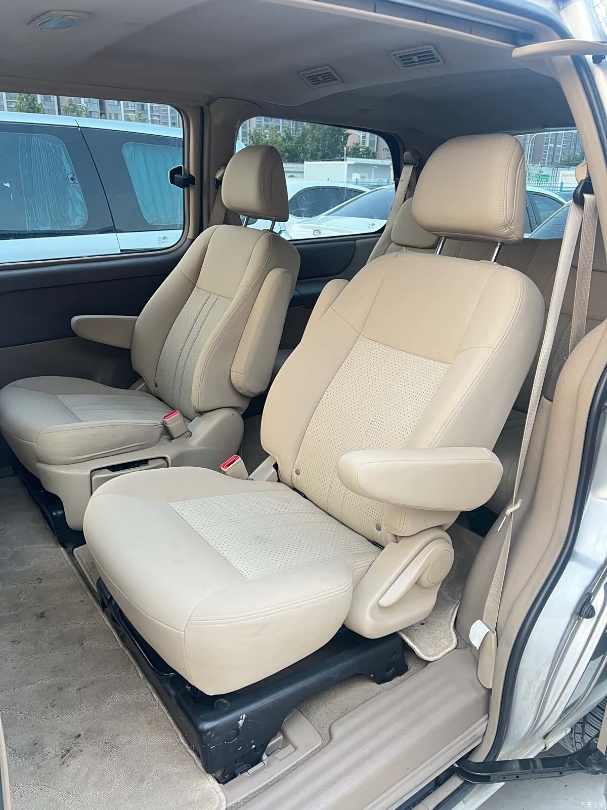 Buick GL8, 2015 7