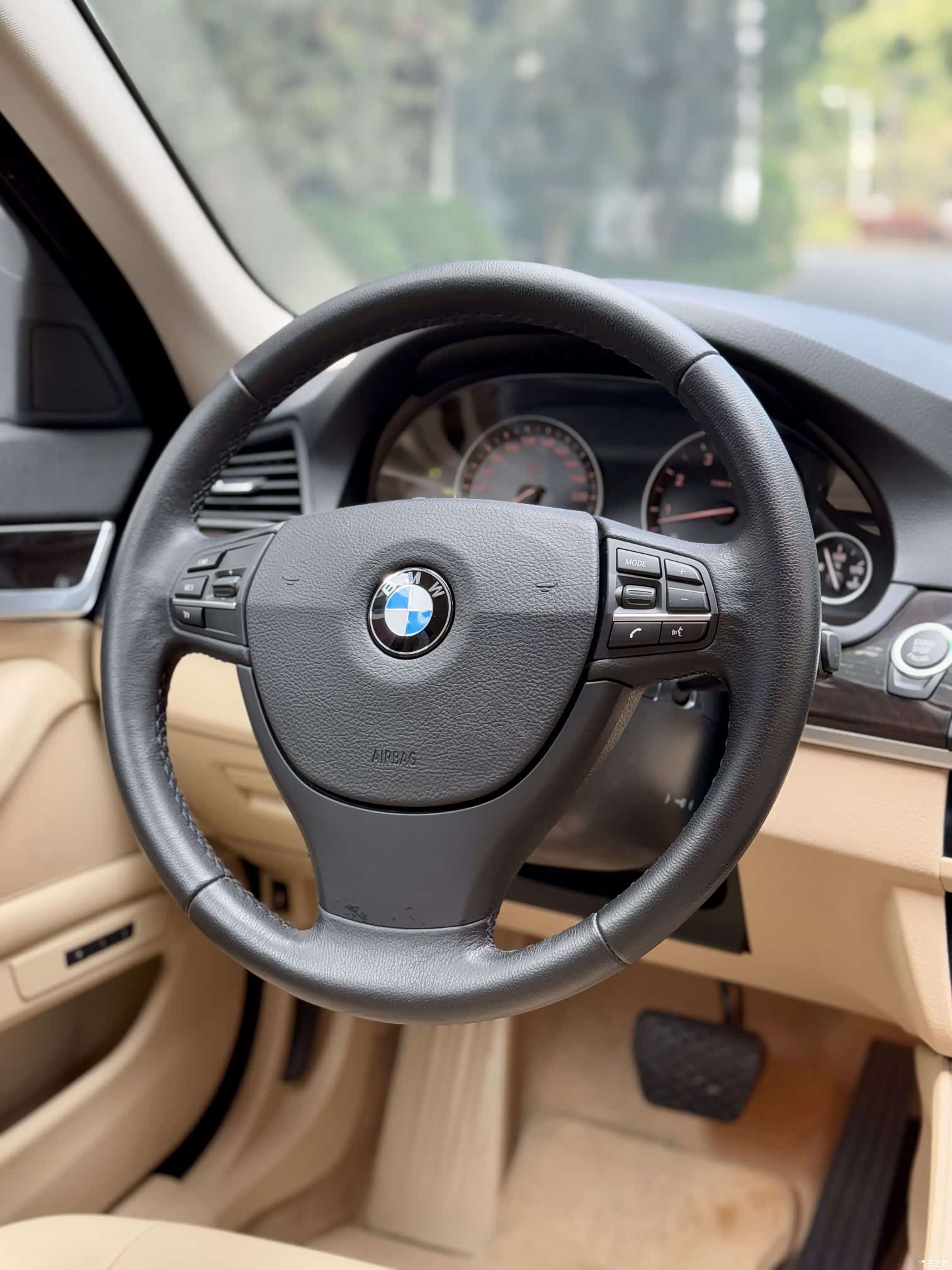 BMW 5 Series, 2014 12