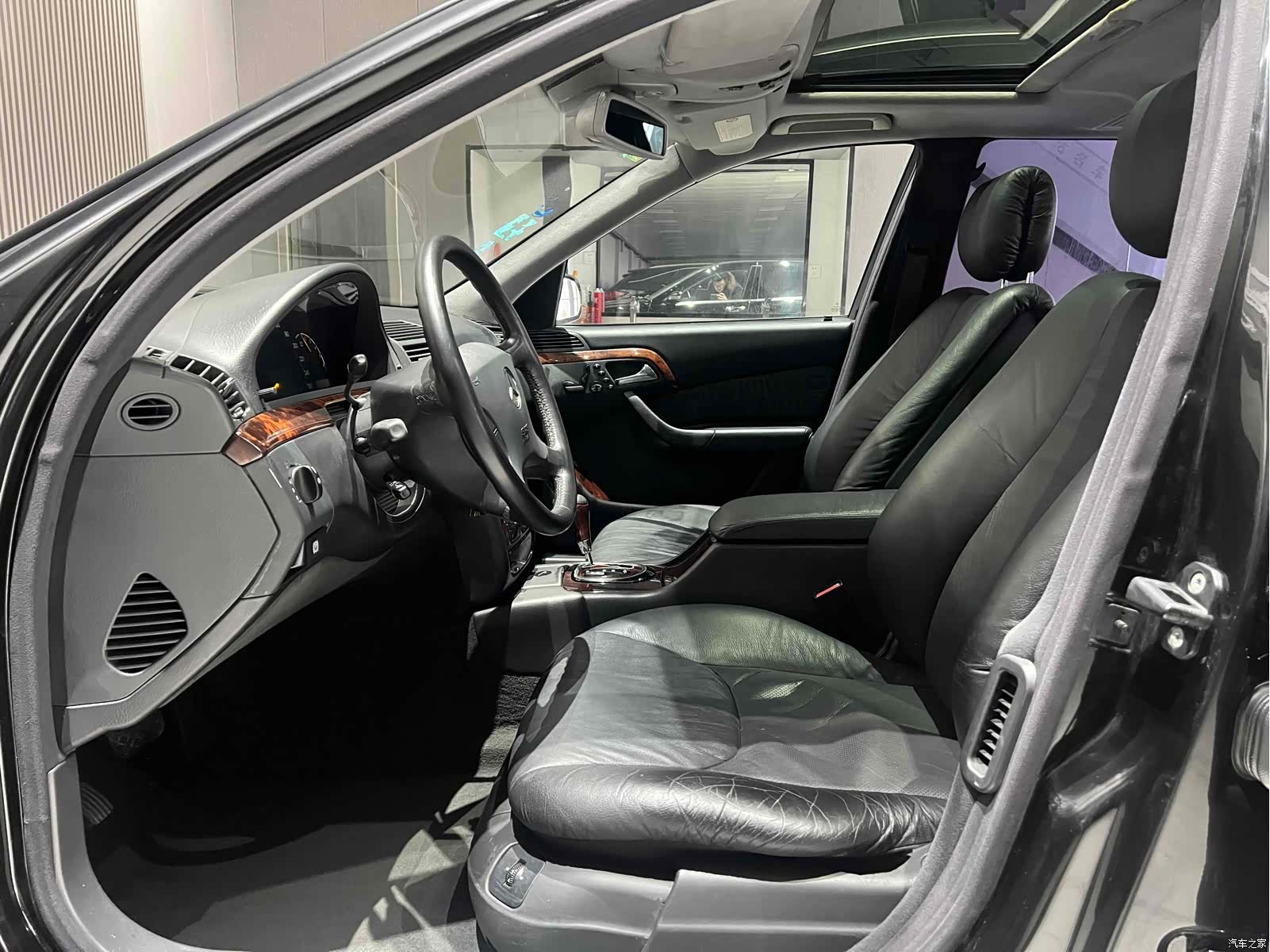 Mercedes-Benz S-Class, 2001 4