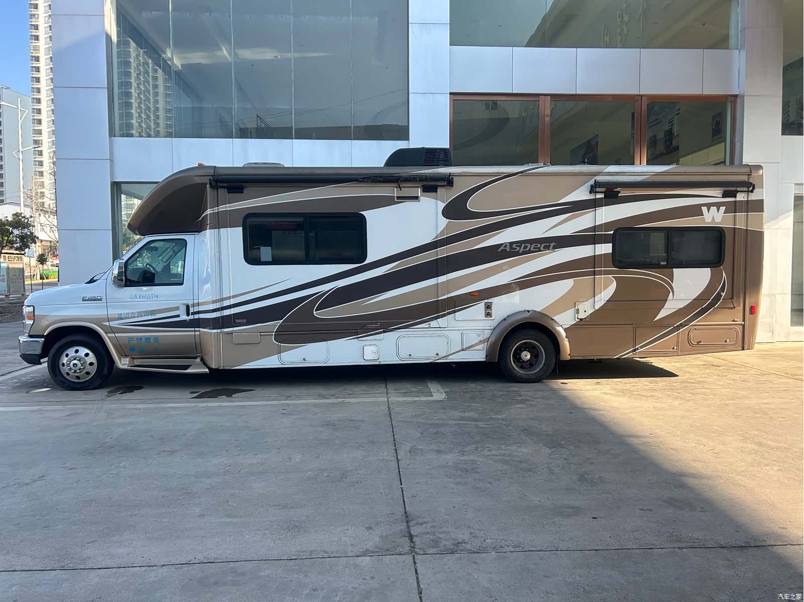 Ford E350, 2012 2