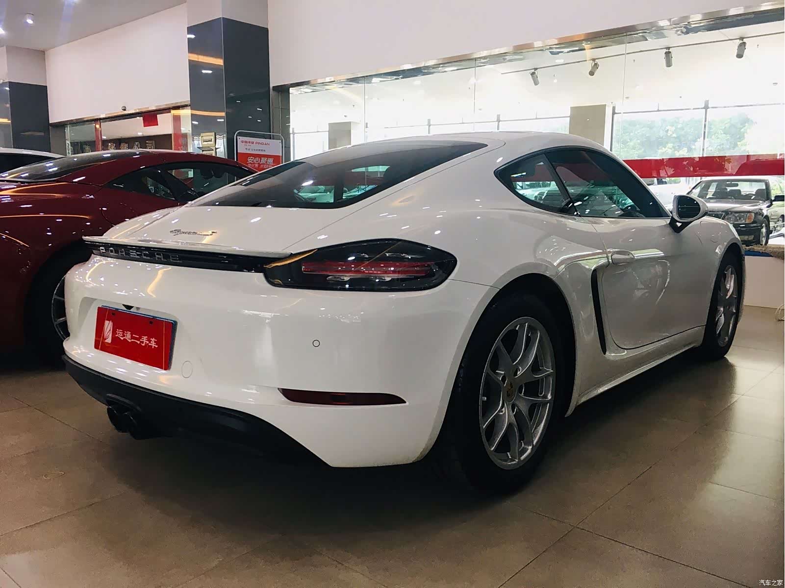 Porsche Cayman, 2017 4