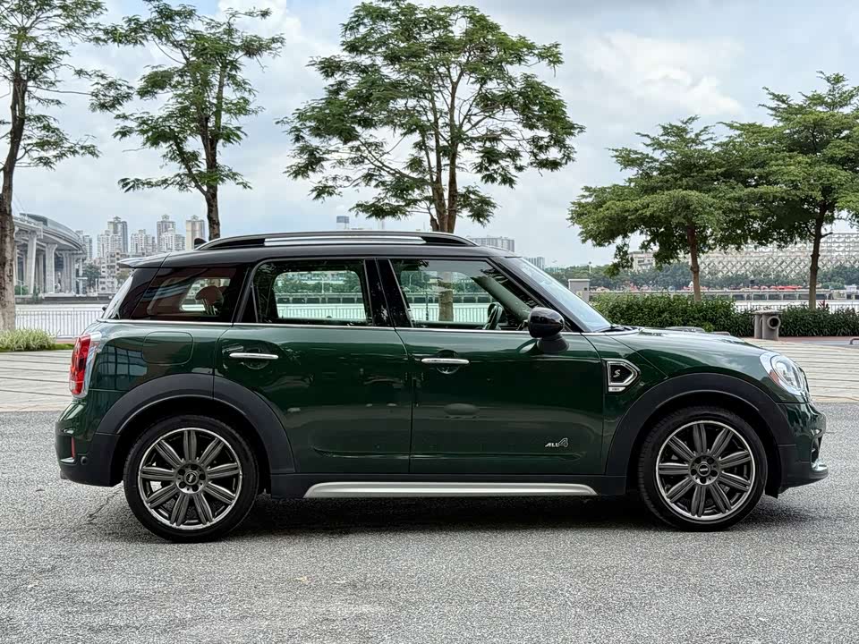 MINI COUNTRYMAN MINI COUNTRYMAN