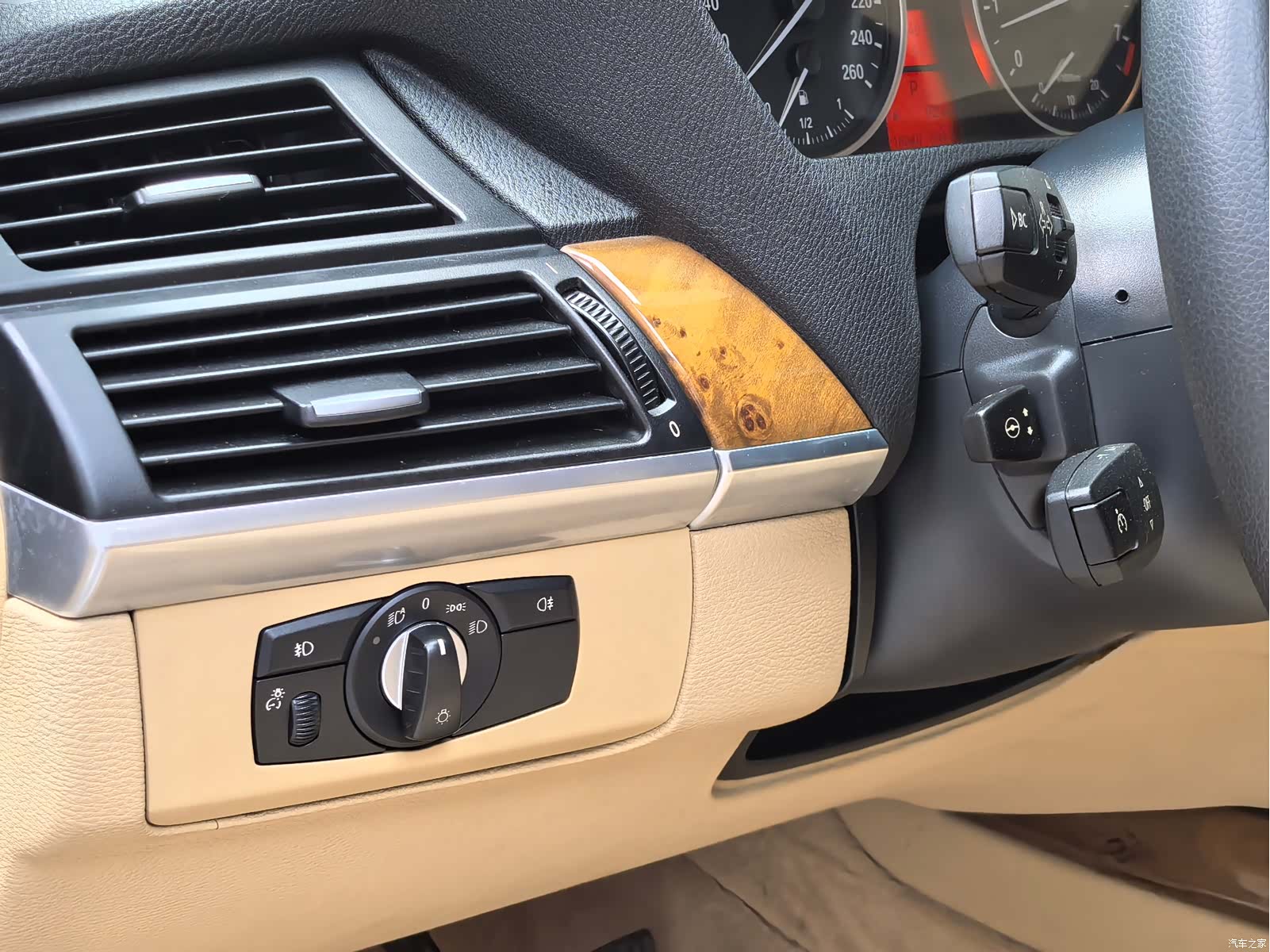 BMW X5, 2011 14