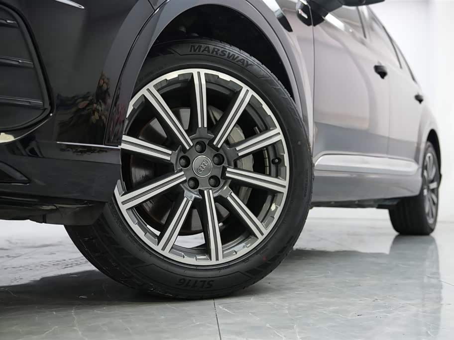 Audi Q7 Audi Q7