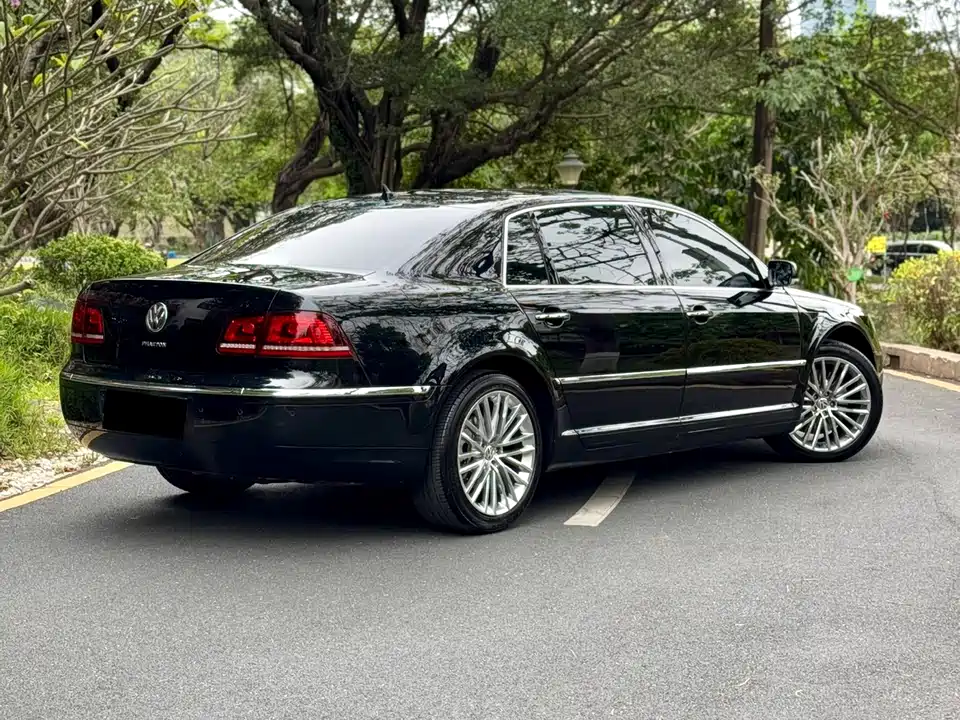 Volkswagen Phaeton