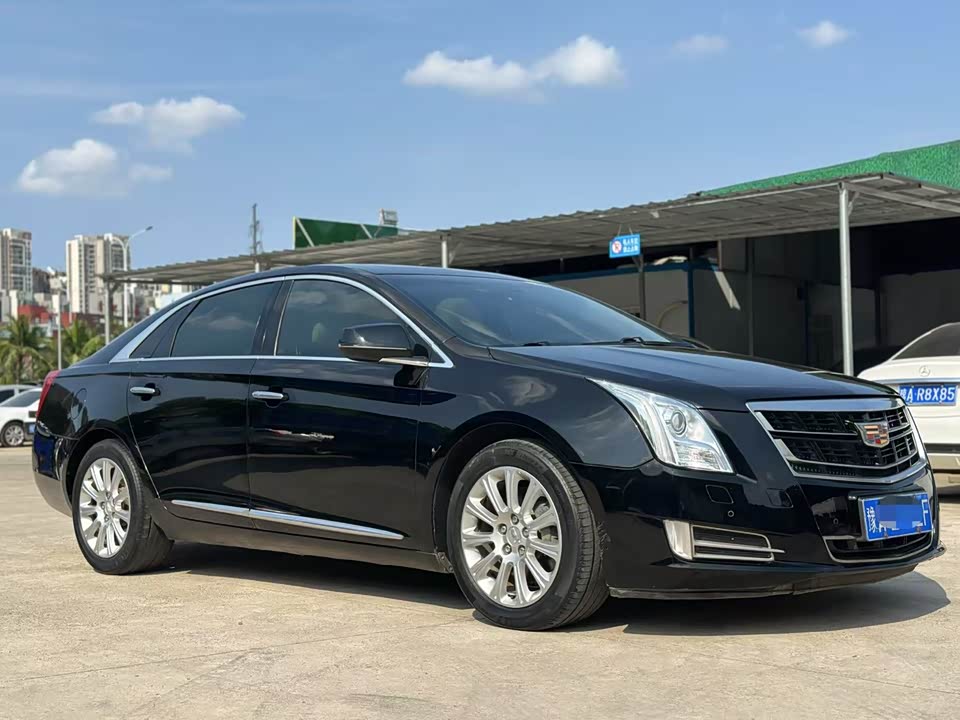 Cadillac XTS