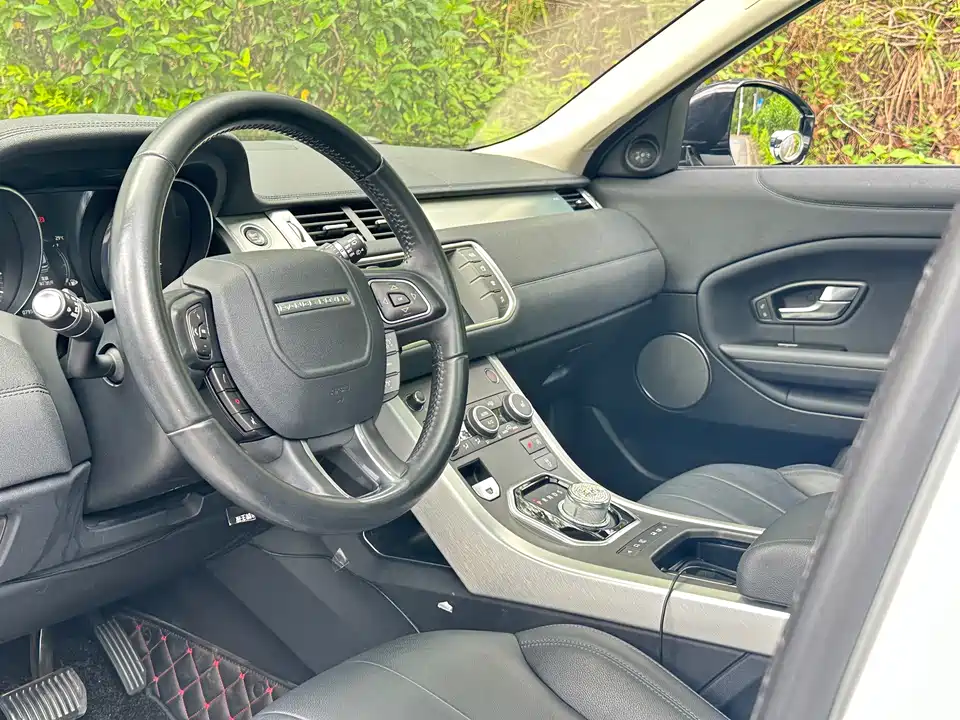 Land Rover Range Rover Aurora