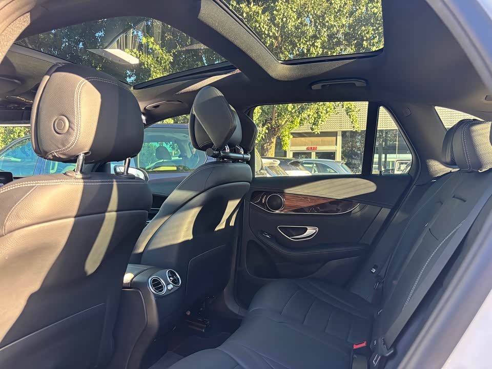 Mercedes-Benz GLC Mercedes-Benz GLC