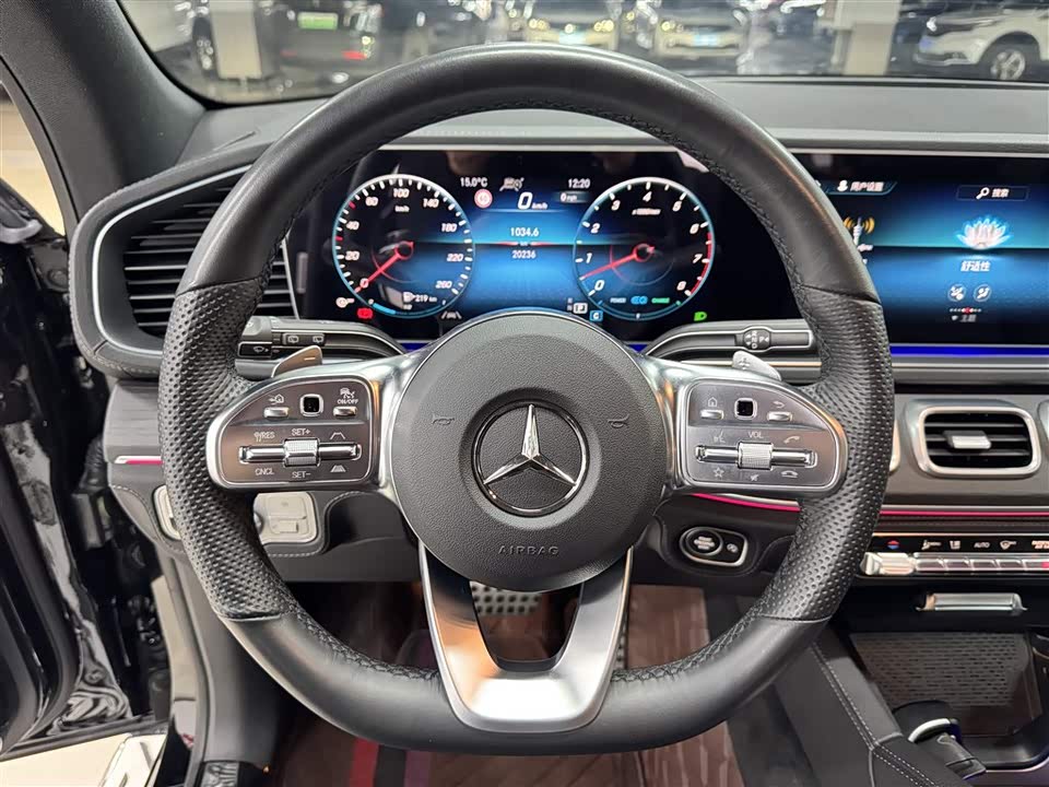 Mercedes-Benz GLS Mercedes-Benz GLS