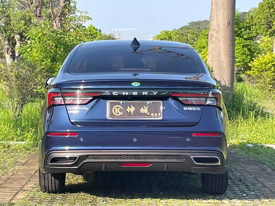 Chery Arrizo 5 PLUS