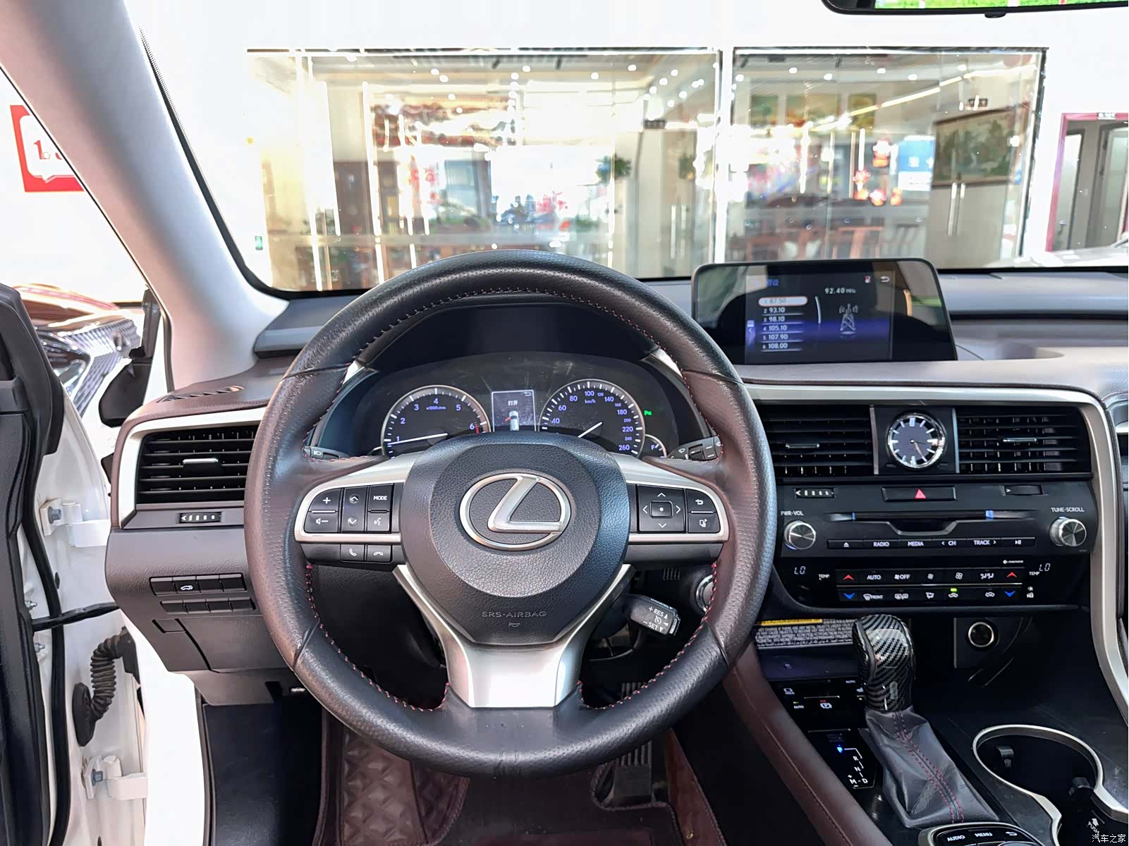 Lexus RX, 2017 8