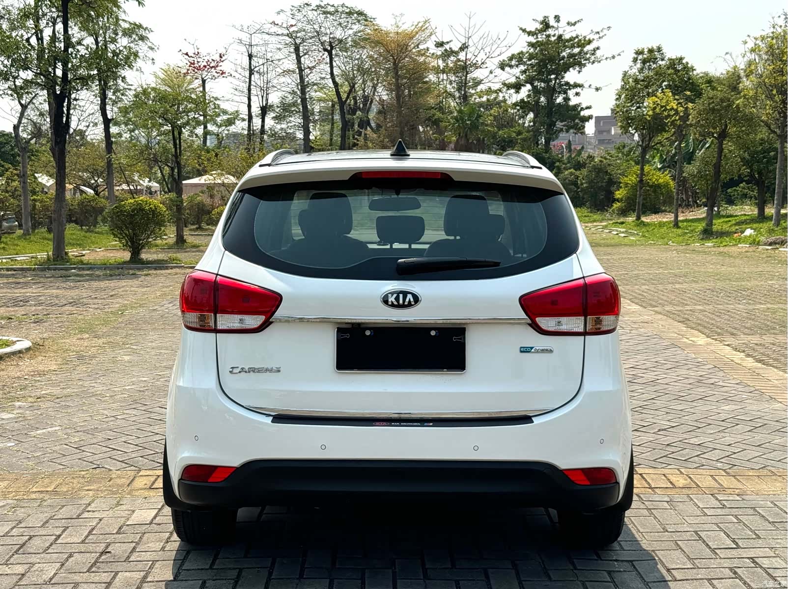Kia 5, 2015 12
