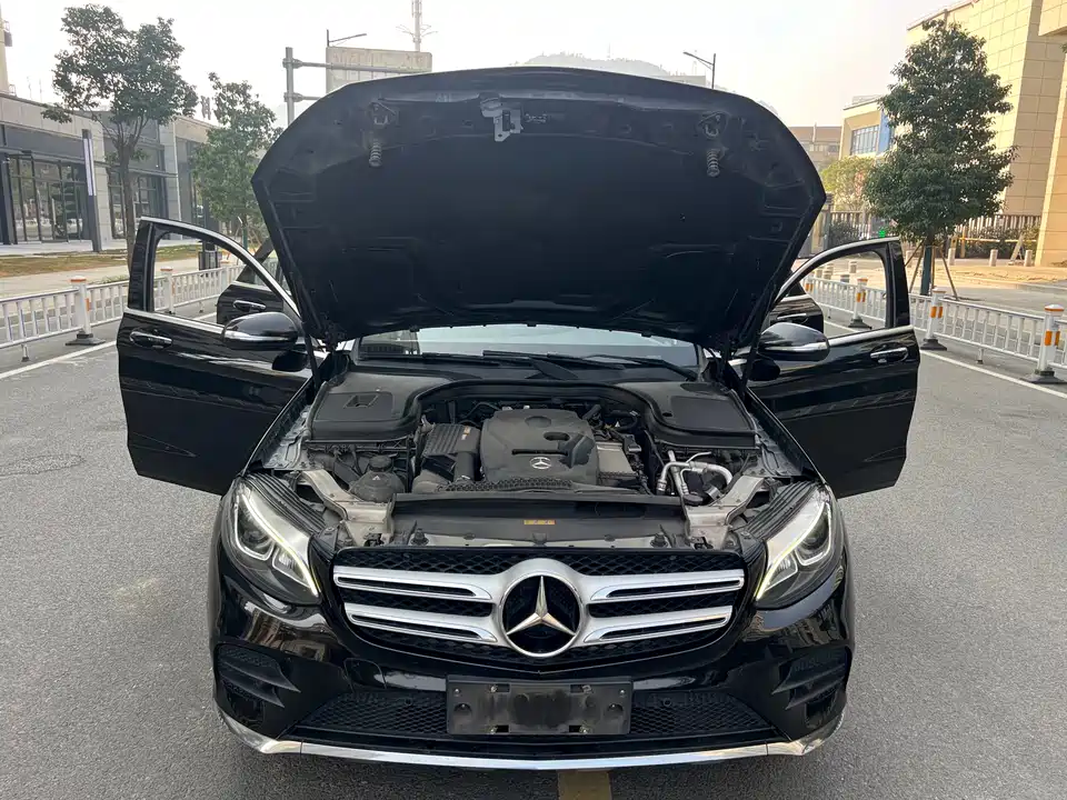 Mercedes-Benz GLC Mercedes-Benz GLC