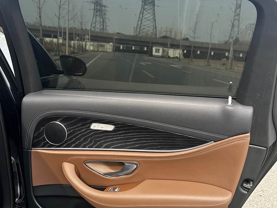 Mercedes-Benz E-class Mercedes-Benz E-class
