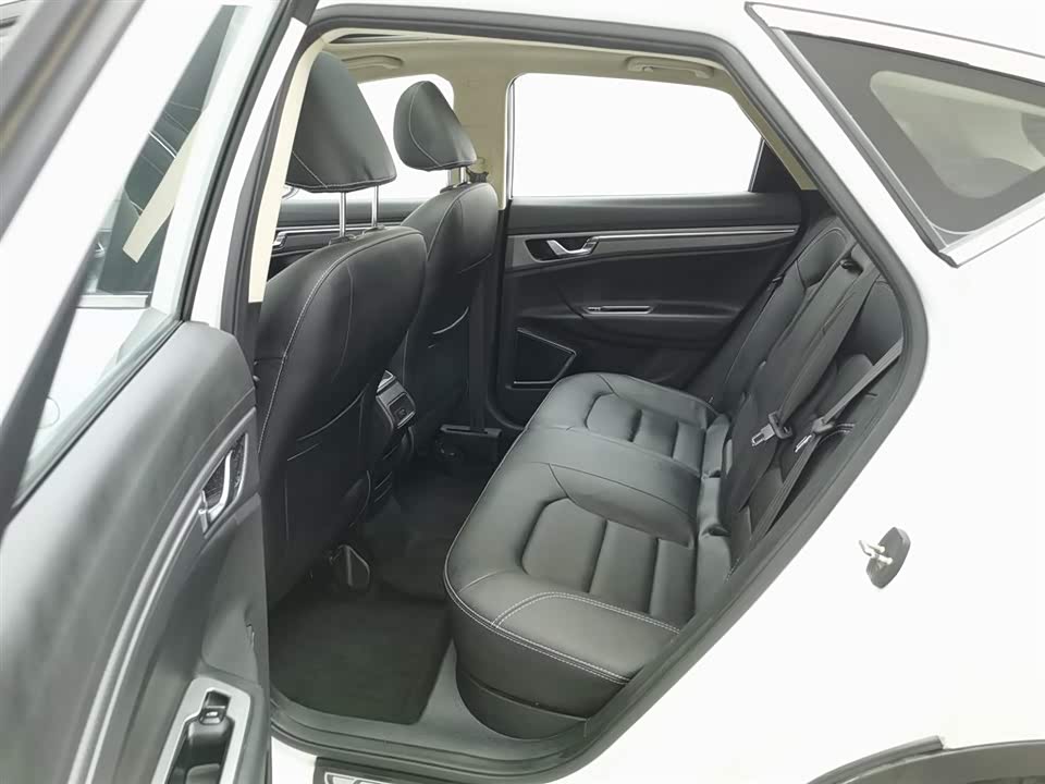 Geely Emgrand GS