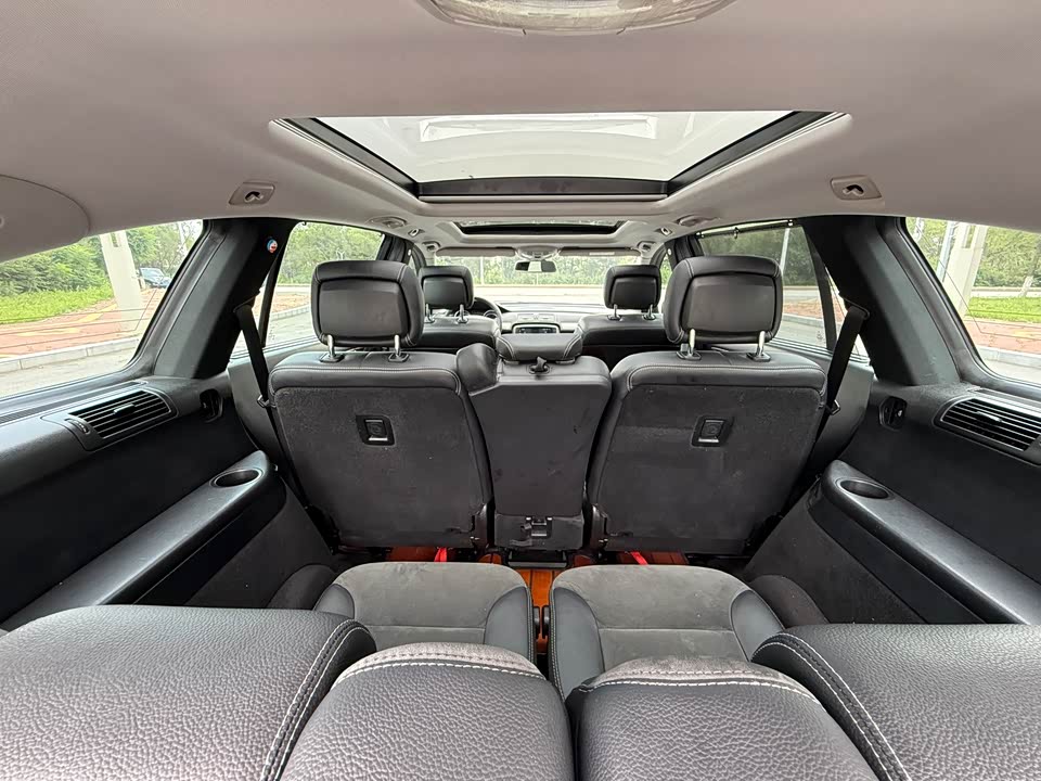 Mercedes-Benz R-class