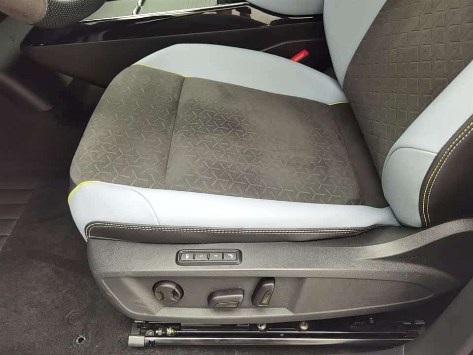 Volkswagen ID.4 X