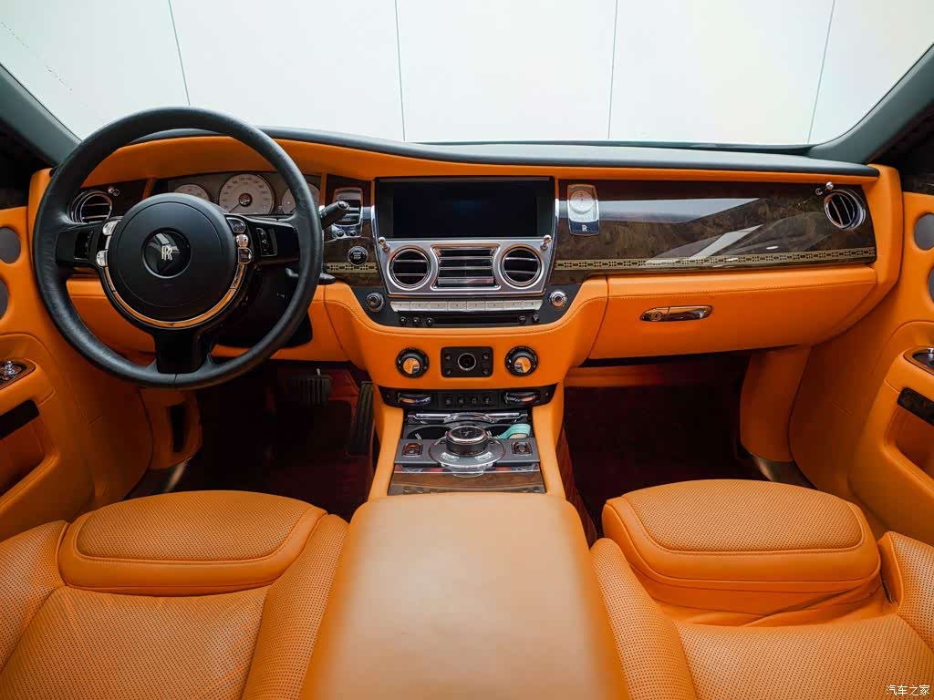 Rolls-Royce Ghost, 2017 25
