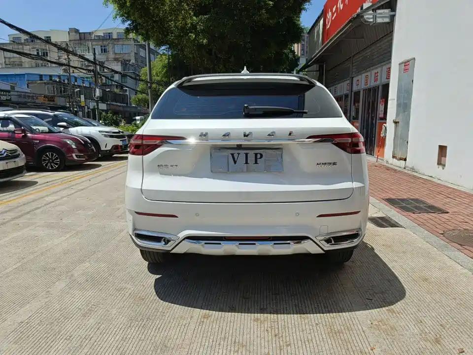 Haval F7