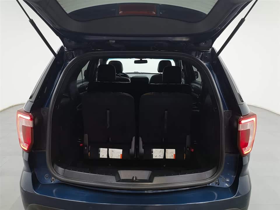 Ford Explorer Ford Explorer