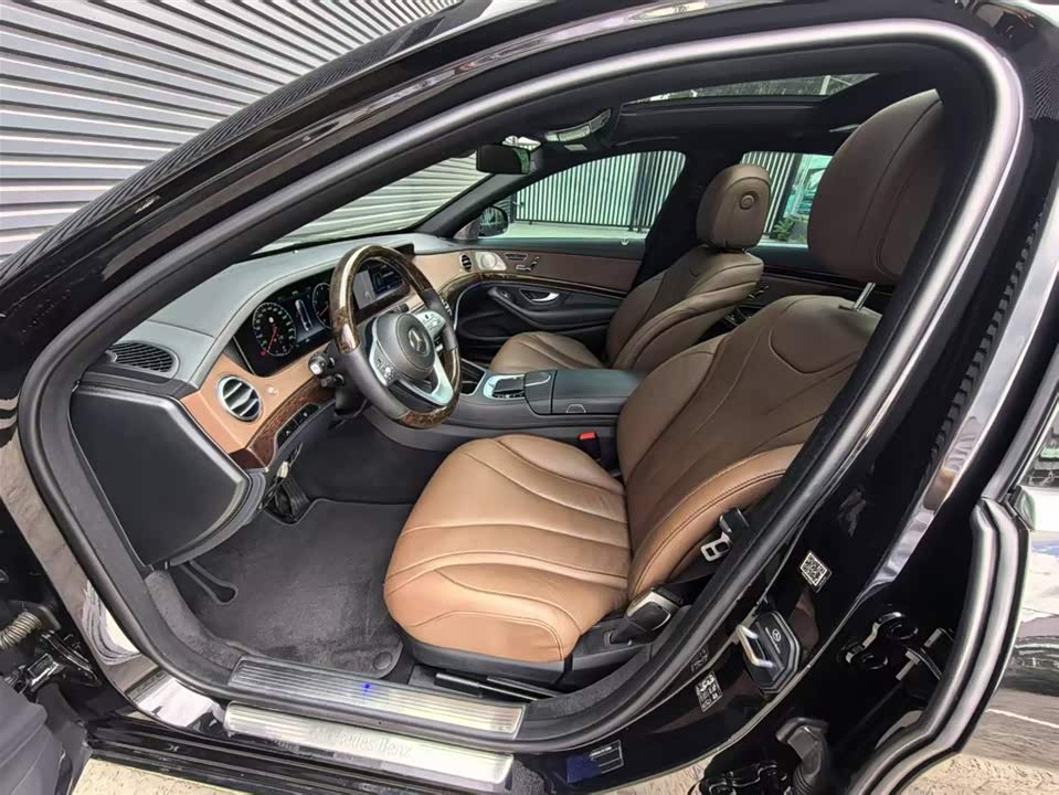 Mercedes-Benz S-class Mercedes-Benz S-class