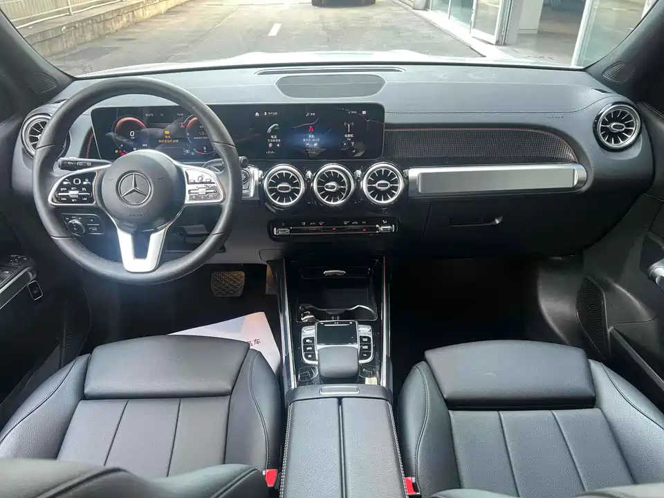 Mercedes-Benz GLB