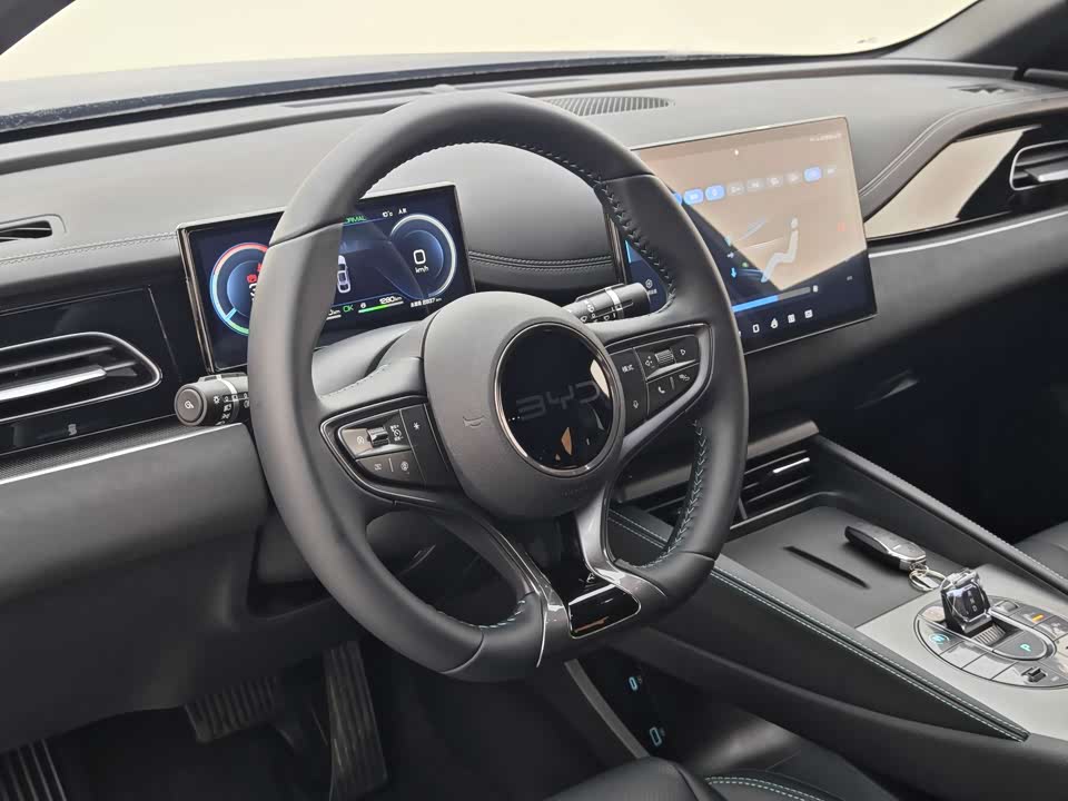 BYD Seal 06