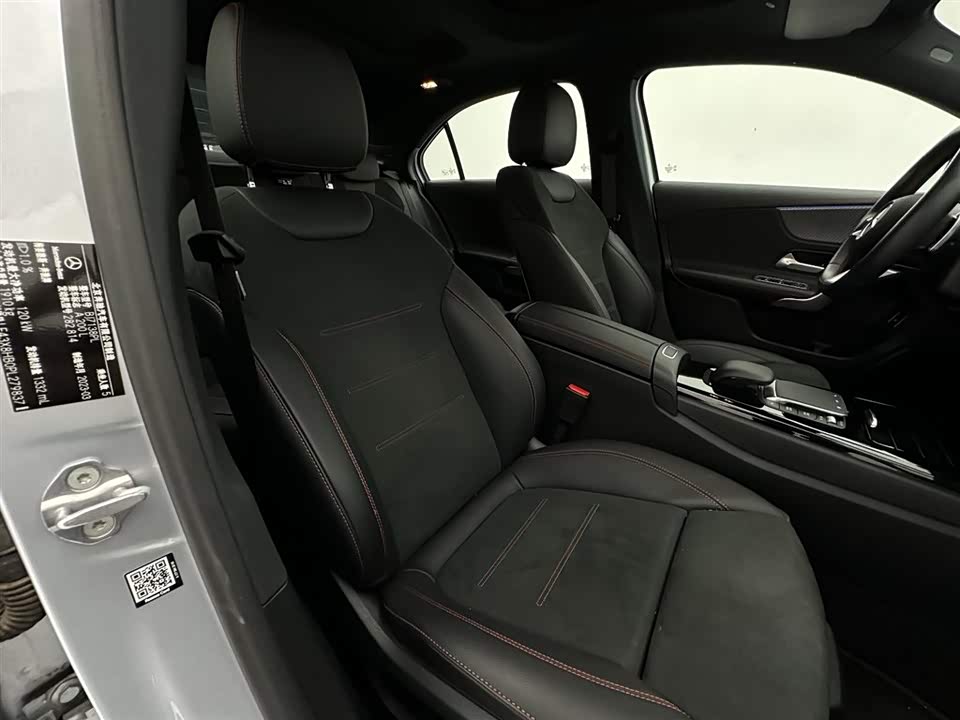 Mercedes-Benz Class A Mercedes-Benz Class A