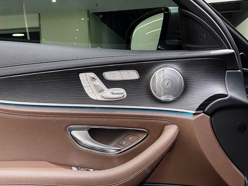 Mercedes-Benz E-class Mercedes-Benz E-class