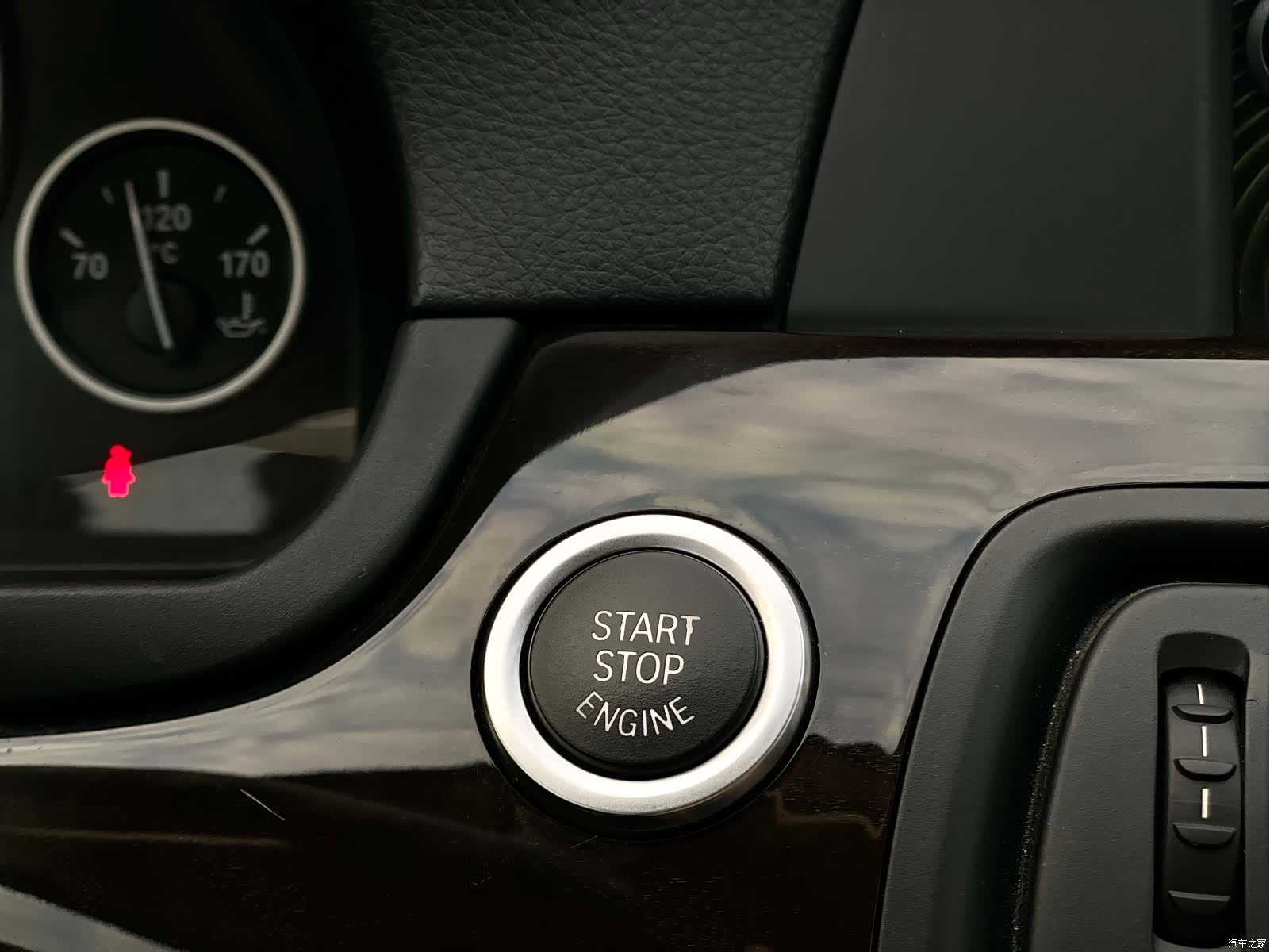 BMW 5 Series, 2012 все фото