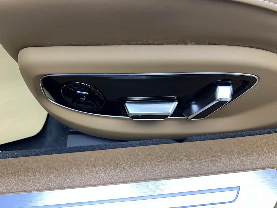 Audi A8 Audi A8