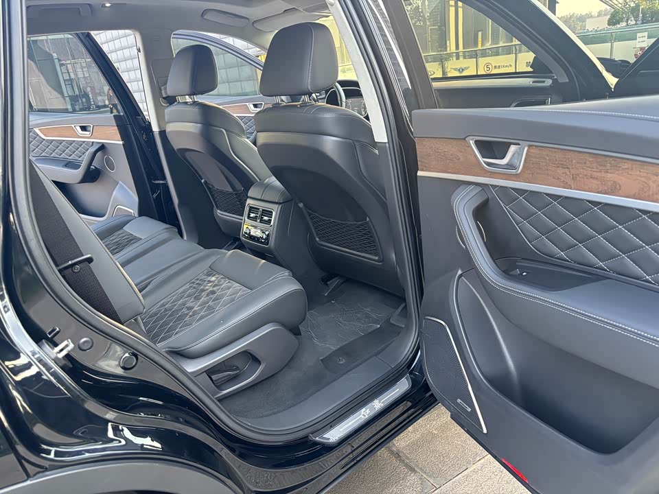Hongqi HS7 Hongqi HS7
