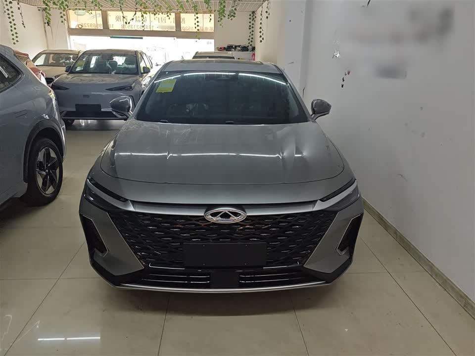 Chery Arrizo 8