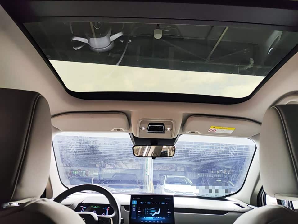 BYD Yuan Pro BYD Yuan Pro