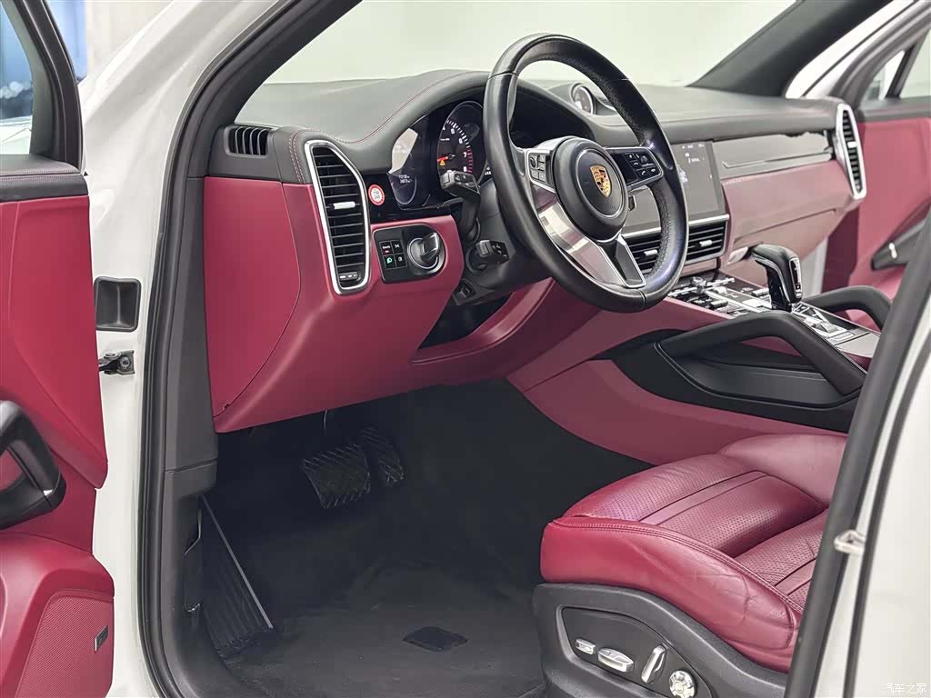 Porsche Cayenne, 2018 16