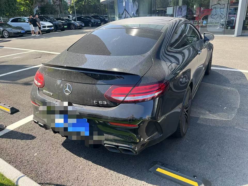 Mercedes-Benz C-class AMG Mercedes-Benz C-class AMG