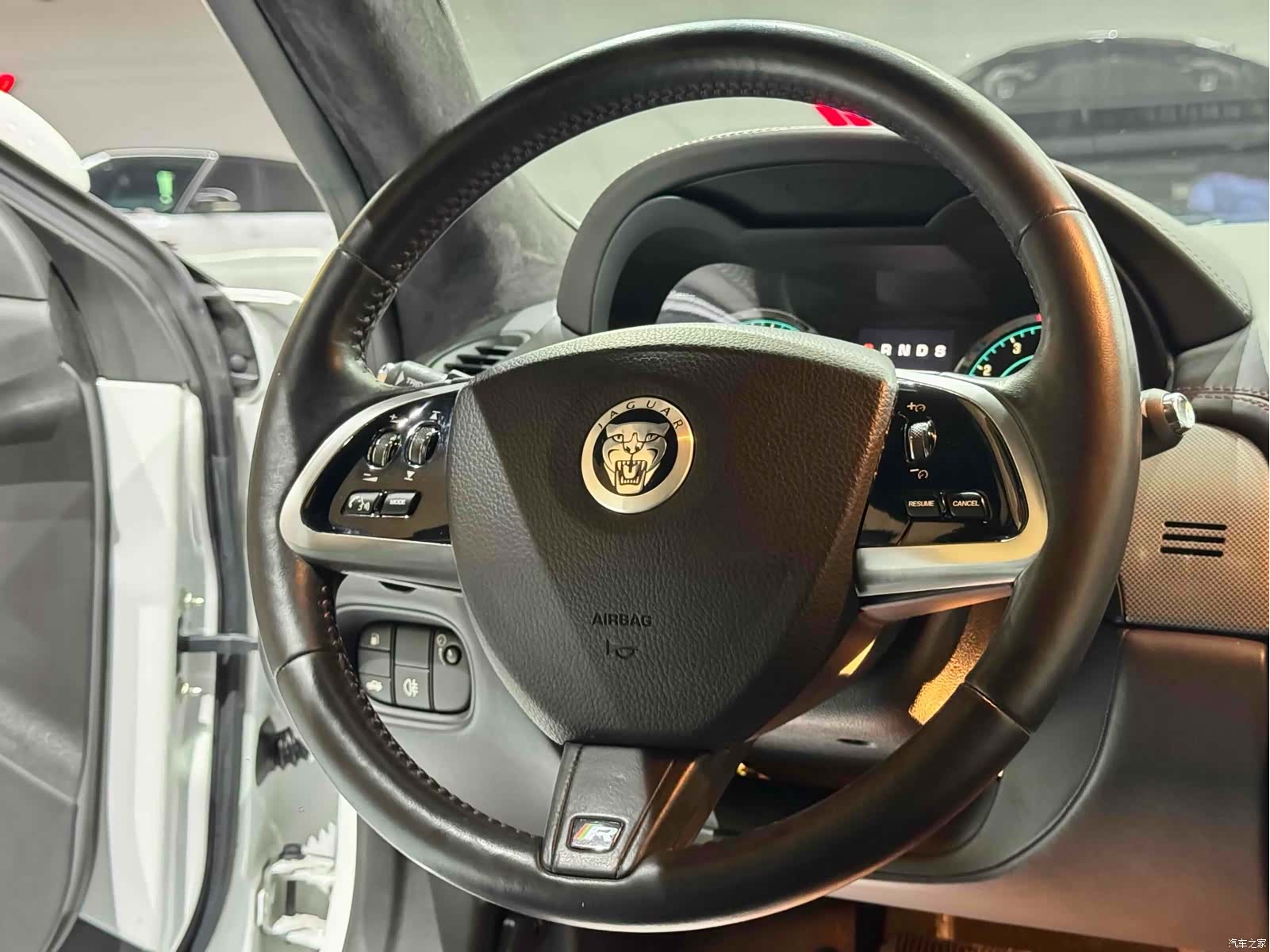 Jaguar XK, 2013 13