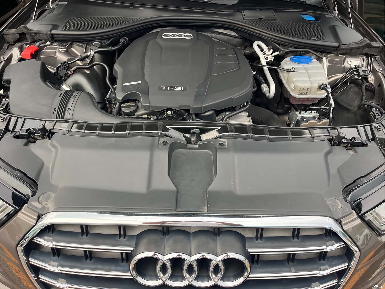 Audi A6L, 2018 14