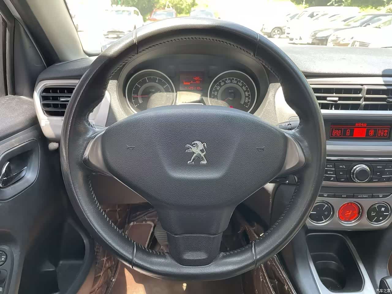 Peugeot 301, 2016 13