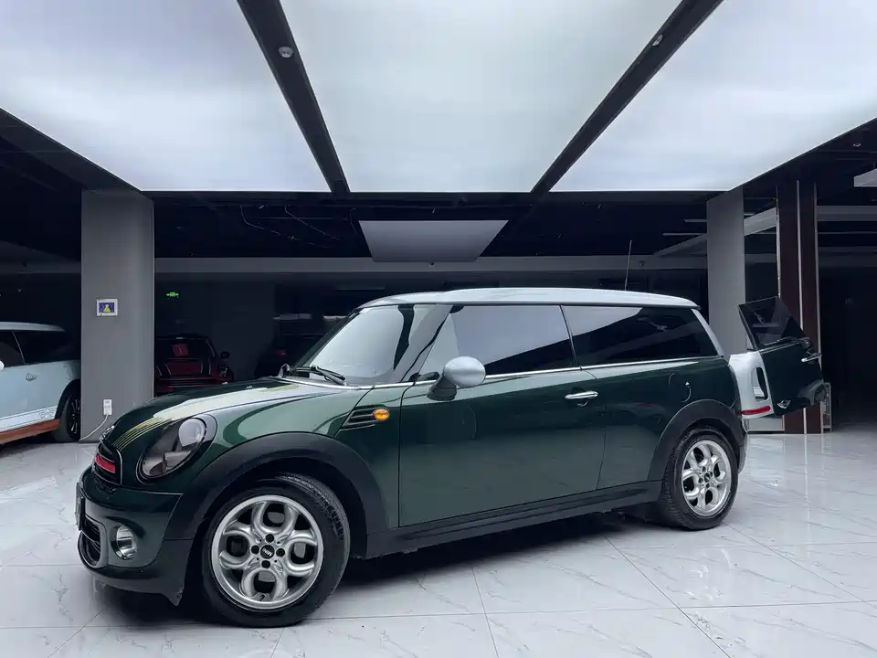MINI CLUBMAN