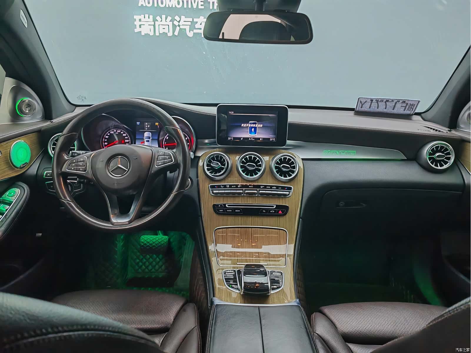Mercedes-Benz GLC, 2018 11