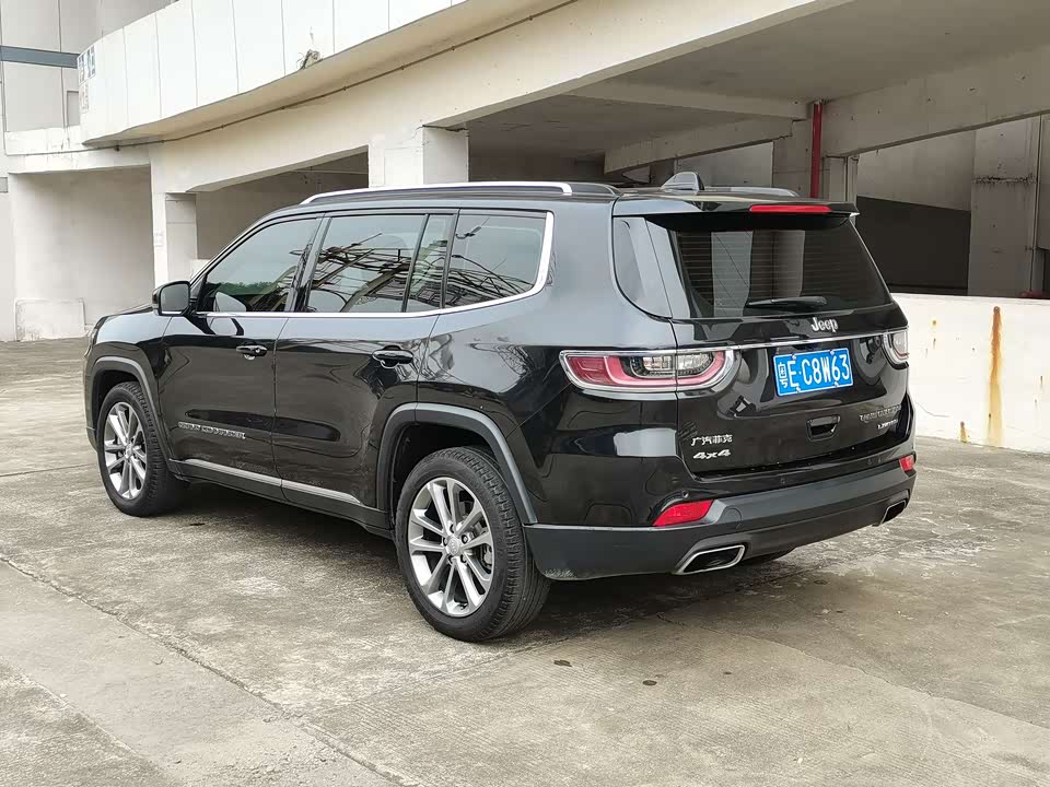 Jeep Grand Commander