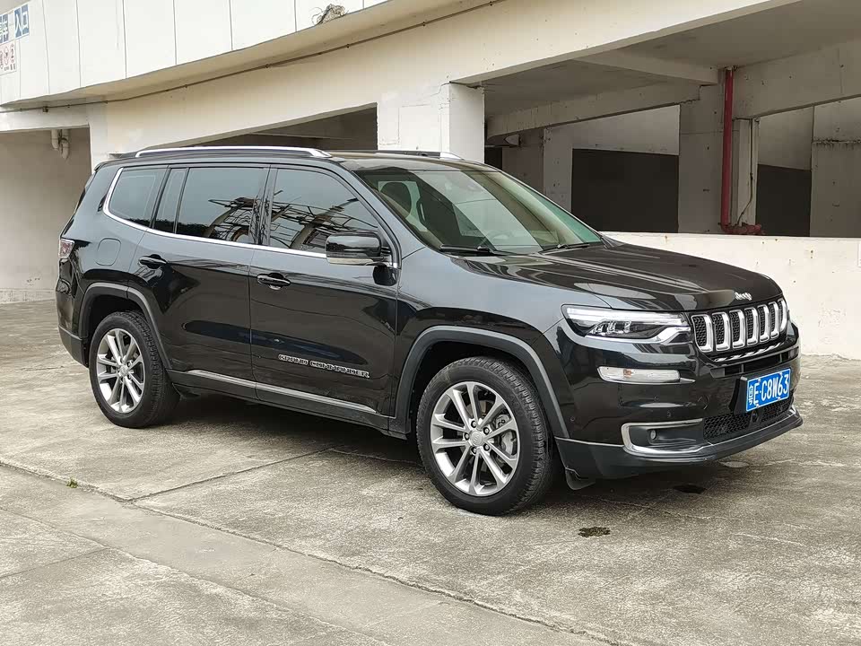 Jeep Grand Commander